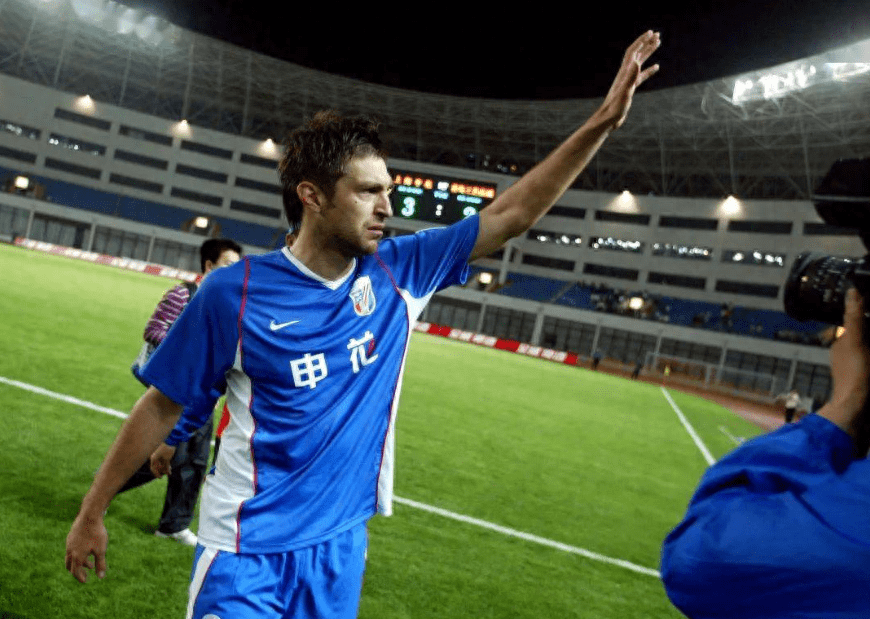 上海申花内部会议纪要流出——清晨造点机会,西甲使命明确,资深球员宣示担当的简单介绍 上海申花内部会议纪要流出——清晨造点机会,西甲使命明确,资深球员宣示担当的简单介绍