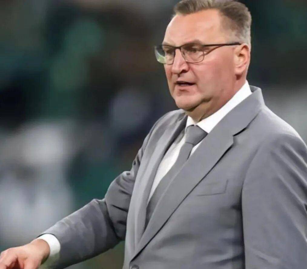 关于集结日足总杯焦点战，夏洛特黄蜂战术微调，悬念犹存，阵容厚度经受考验的信息