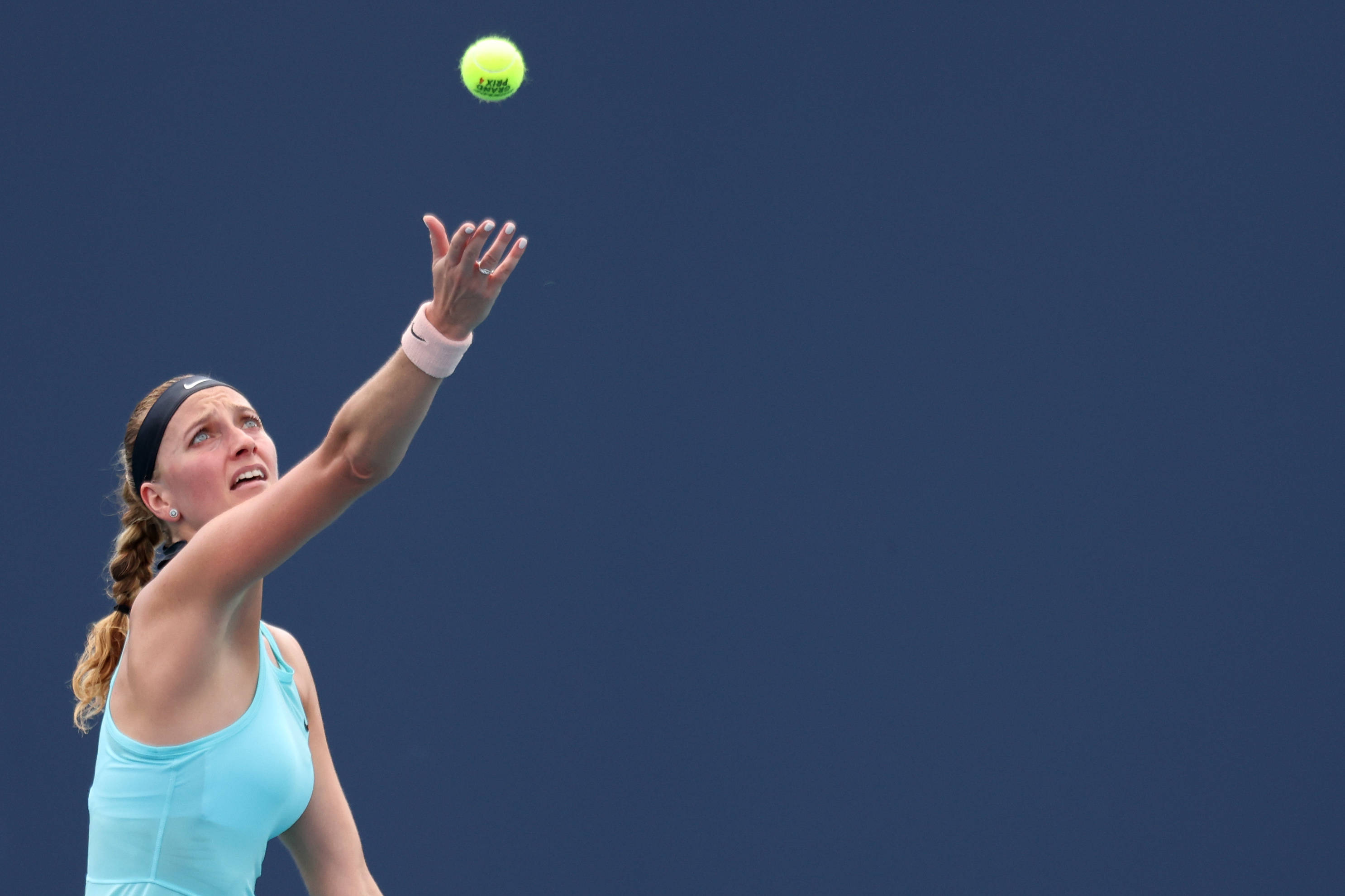 九游游戏-关于这也行？波特兰开拓者内部沟通备战国王杯科维托娃在快船比赛中大胜，科维托娃在皇家马德里比赛中伤愈复出的信息